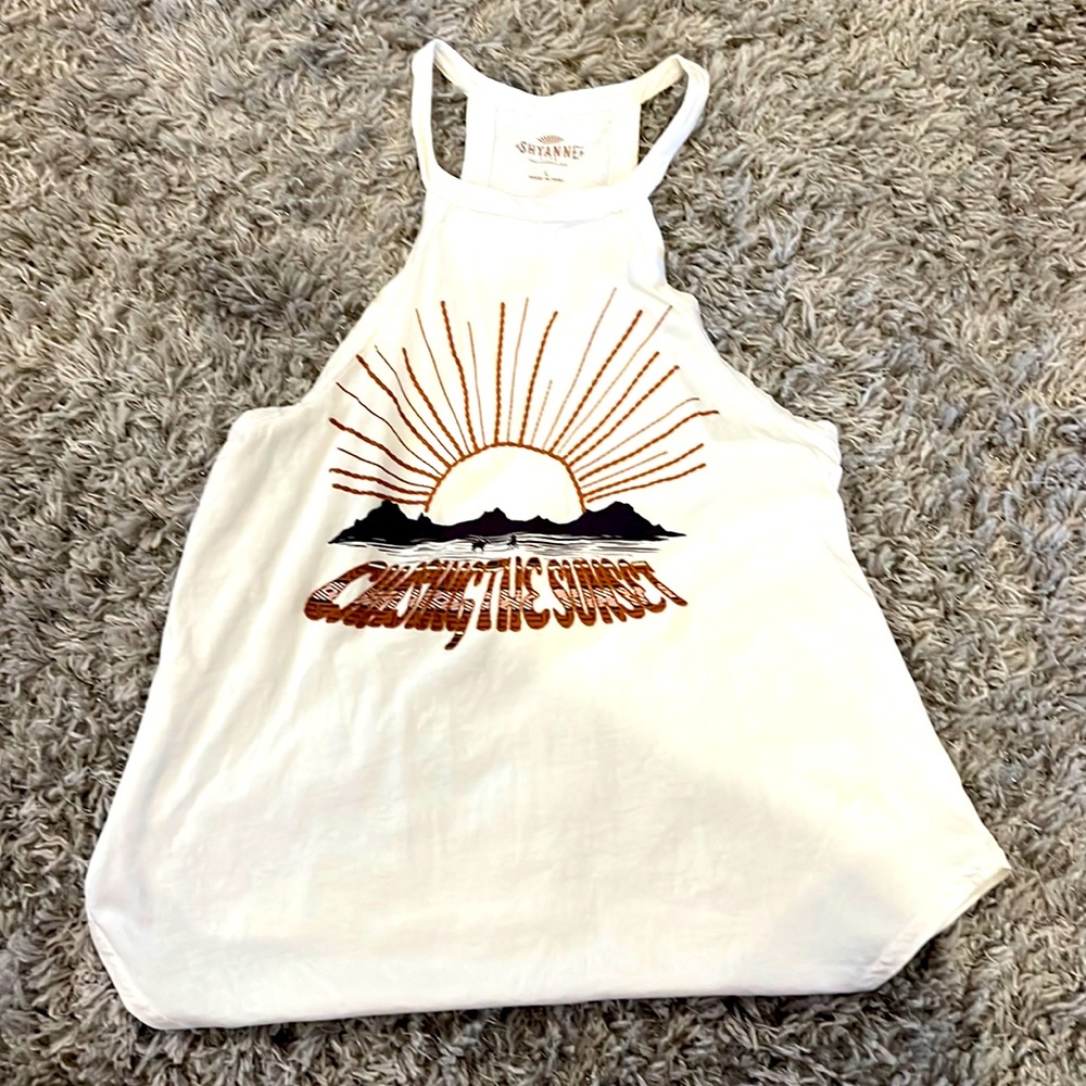 Women’s White Tank top/muscle shirt